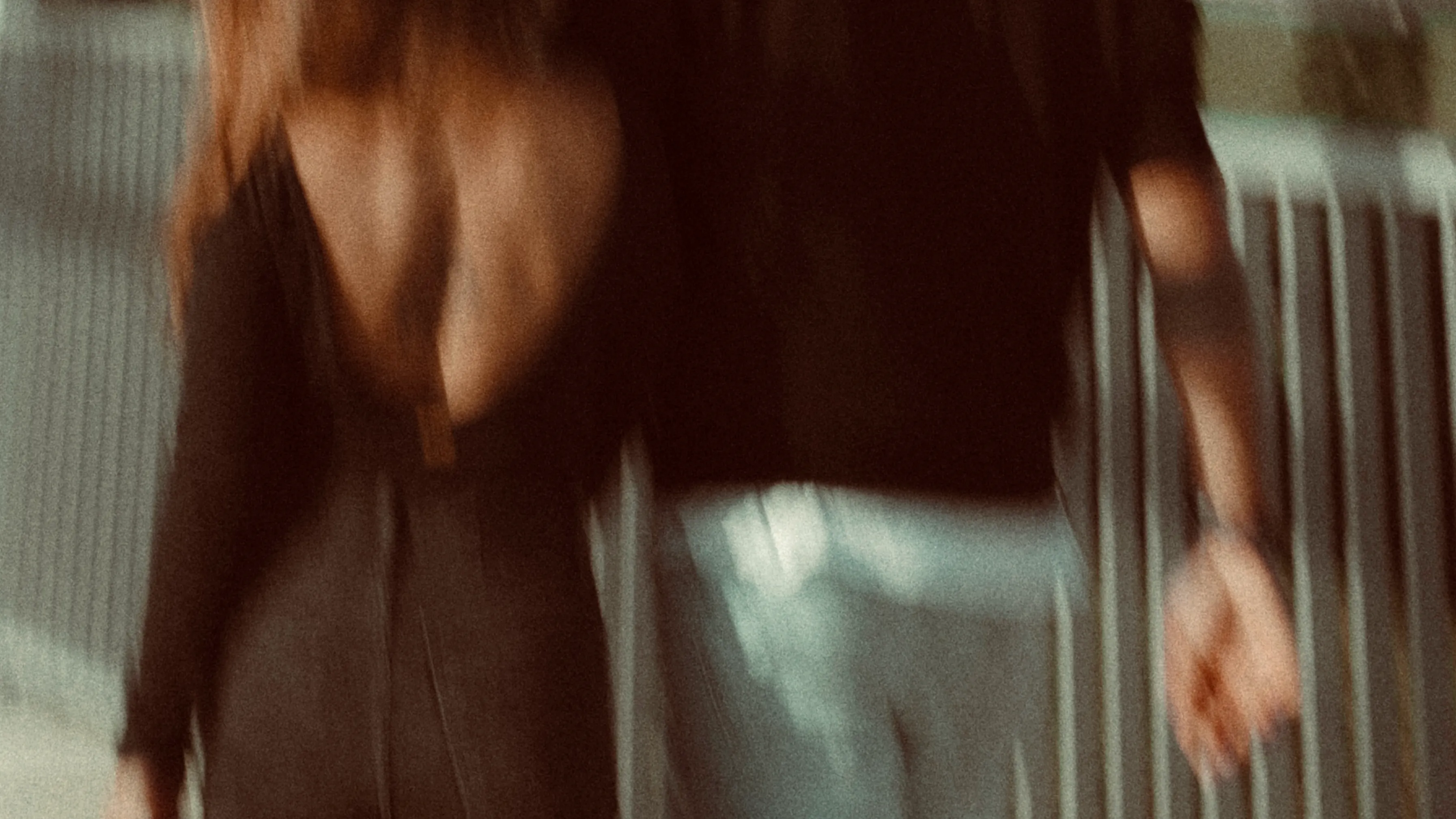 Päärchen geht spazieren